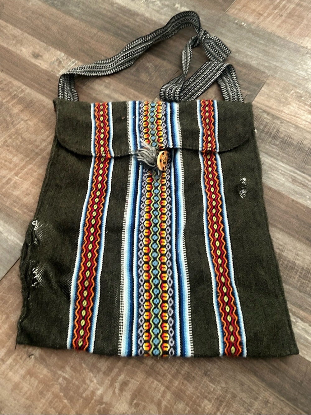 Free w bundle Peruvian Handwoven Crossbody Bag Boho Tribal Purse distressed